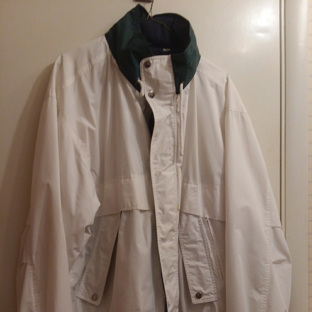 Windbreaker jacket